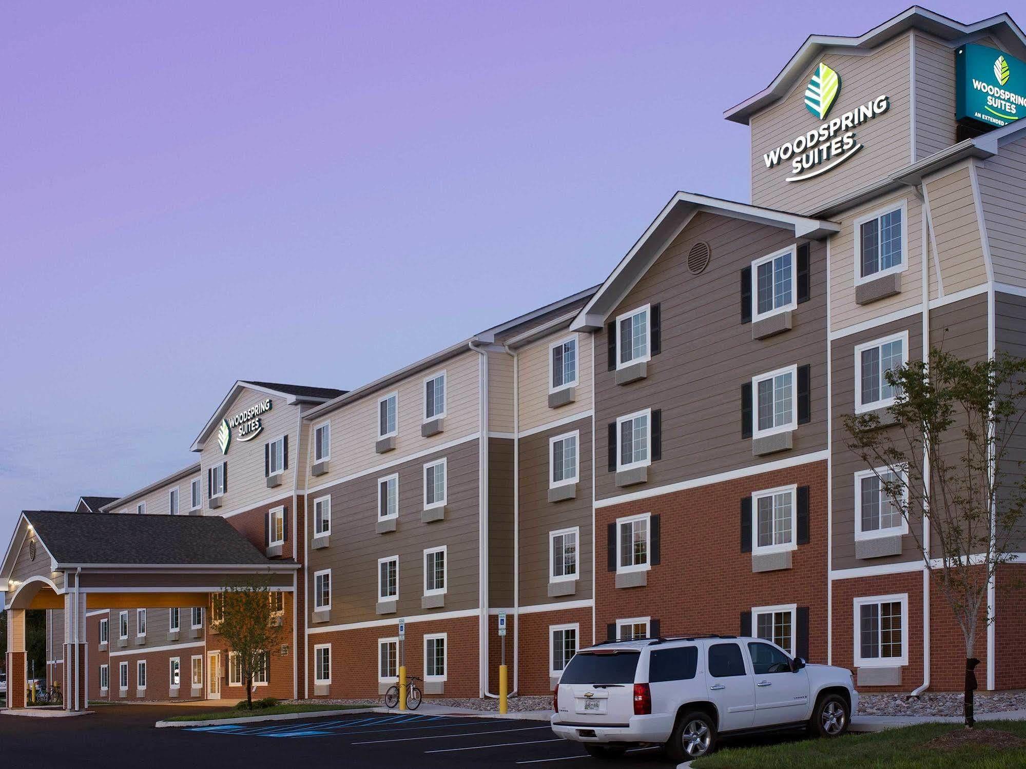Woodspring Suites Akron Portage Lakes Εξωτερικό φωτογραφία
