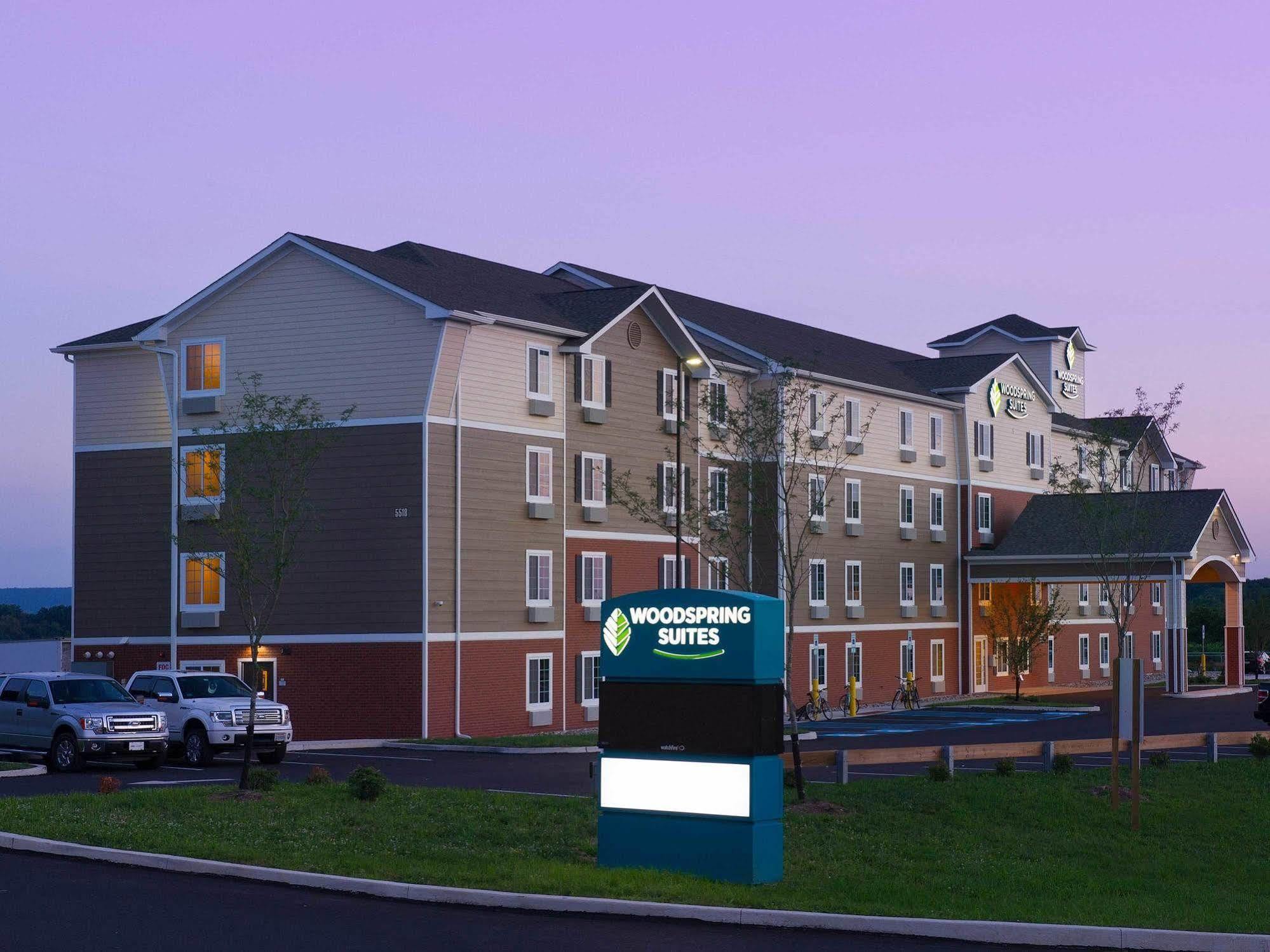Woodspring Suites Akron Portage Lakes Εξωτερικό φωτογραφία