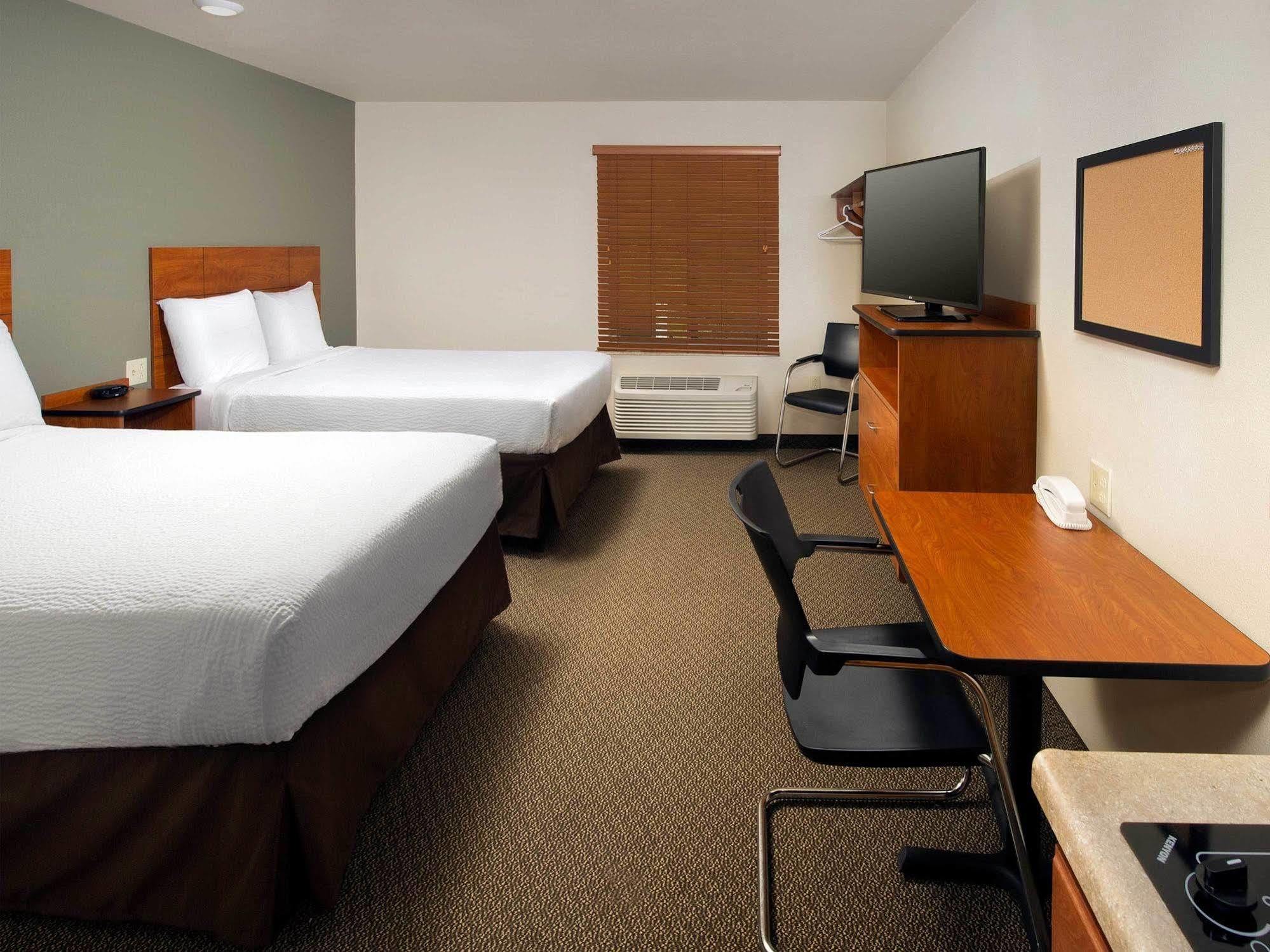 Woodspring Suites Akron Portage Lakes Εξωτερικό φωτογραφία